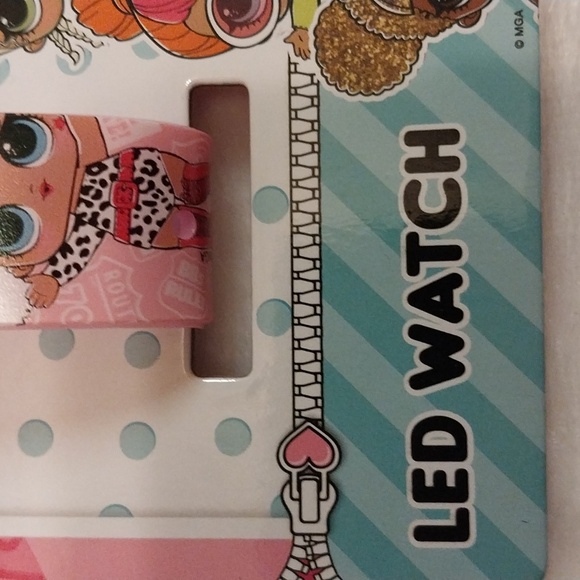 LOL SUPRISE GIRLS LED WATCH age 6+ - Picture 6 of 8